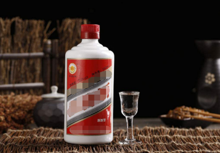 為什么茅臺(tái)酒玻璃瓶是乳白色的，而不是透明的？大多數(shù)人都不知道